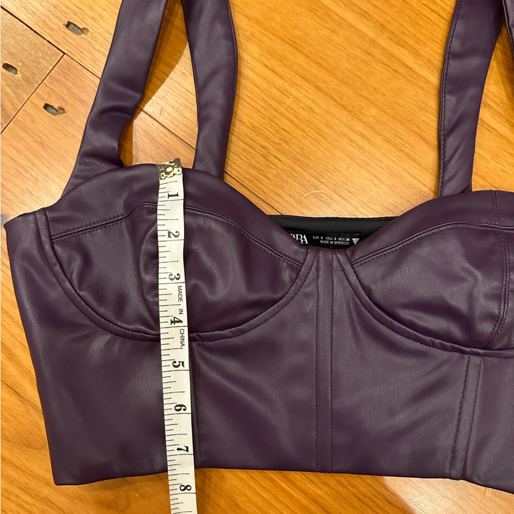 Leather Top - Picture 9 of 10